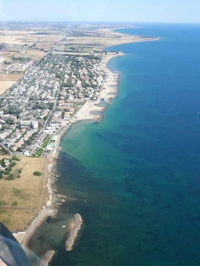 La Tana Nel Vicolo Apartment Santa Marinella Bagian luar foto